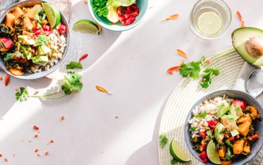 Brighten Up Mealtime: The Best Colorful Dog Bowls for Happy Pets and Stylish Homes